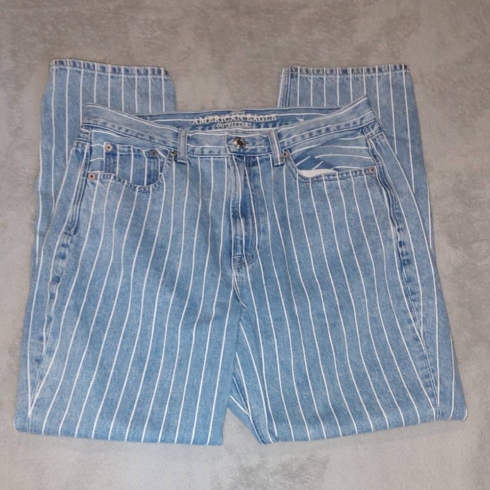 American Eagle Striped Mom Jean